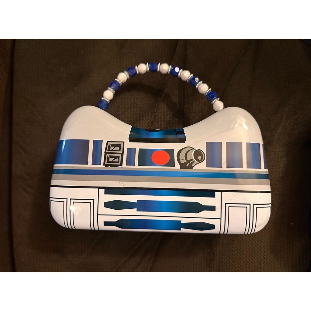 Star Wars R2-D2 Metal Scoop Purse Tote Beaded Handle Metal Latch Closure